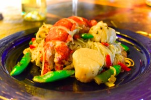 DSC_0027 (3)-1 lobster and sea scallops with pasta closeup